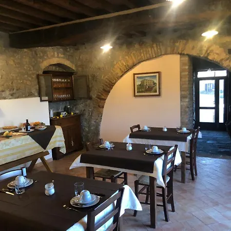 Farm stay Oliviera Winery *