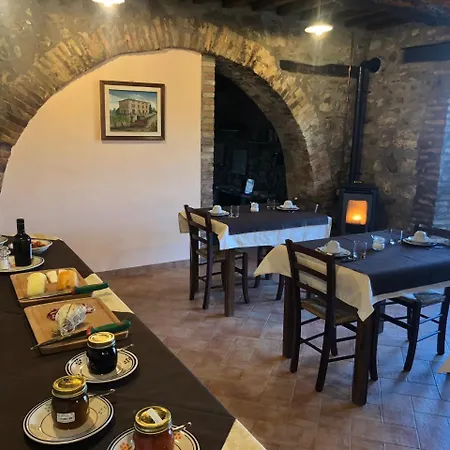 Oliviera Winery Farm stay *